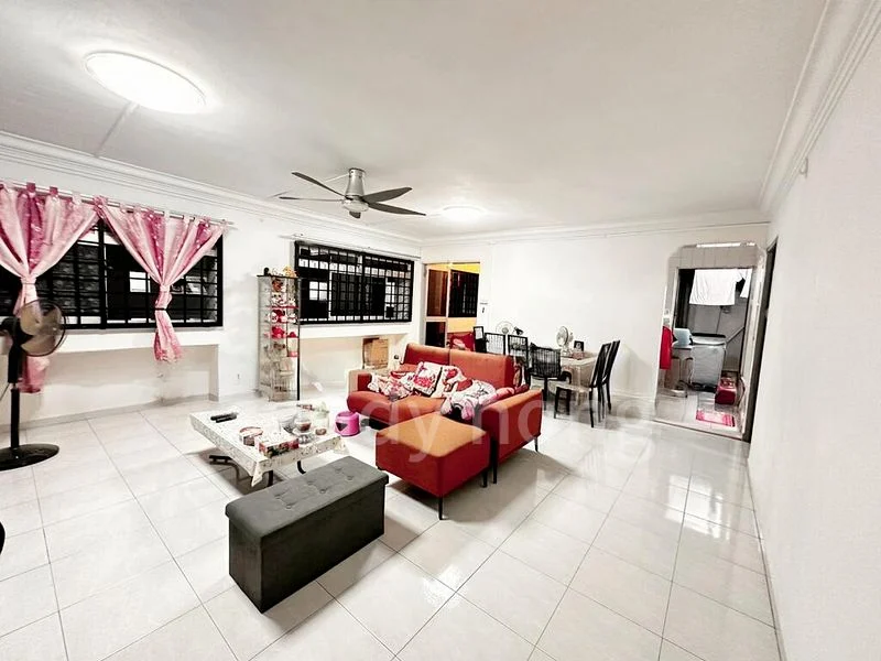 5 Room (5I) HDB for Sale in 503 Choa Chu Kang Street 51 - Image 10