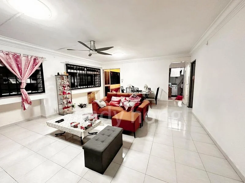 5 Room (5I) HDB for Sale in 503 Choa Chu Kang Street 51 - Image 11