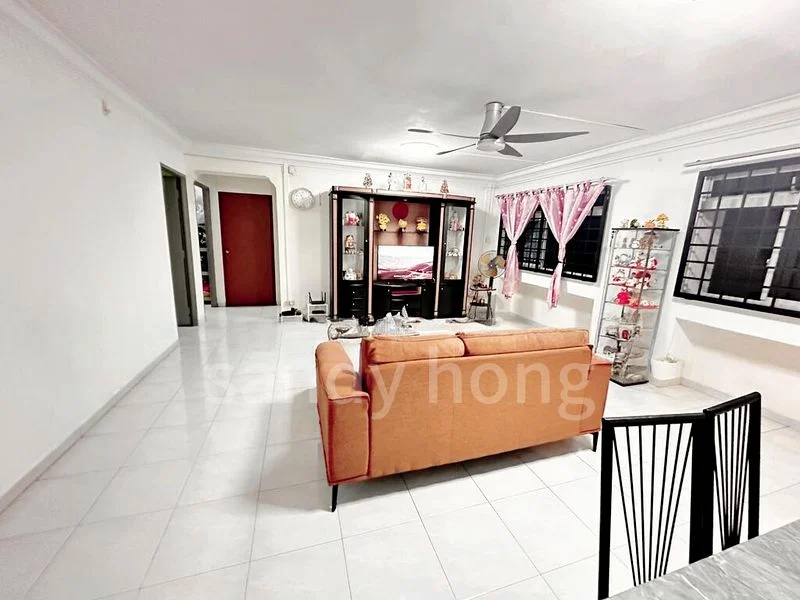 5 Room (5I) HDB for Sale in 503 Choa Chu Kang Street 51 - Image 9