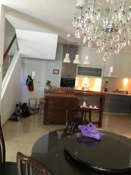 6 Bed Corner Terrace (Landed) for Sale in  Mandarin Park - Image 2