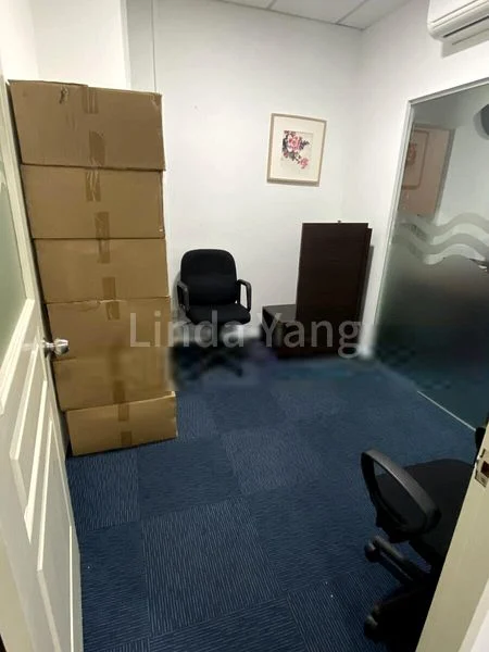 Light Industrial (B1) for Rent: Cendex Centre - Image 8