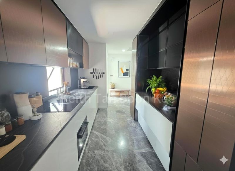 3 Bed Condo for Rent in  Newport Residences / Newport Tower - Image 3