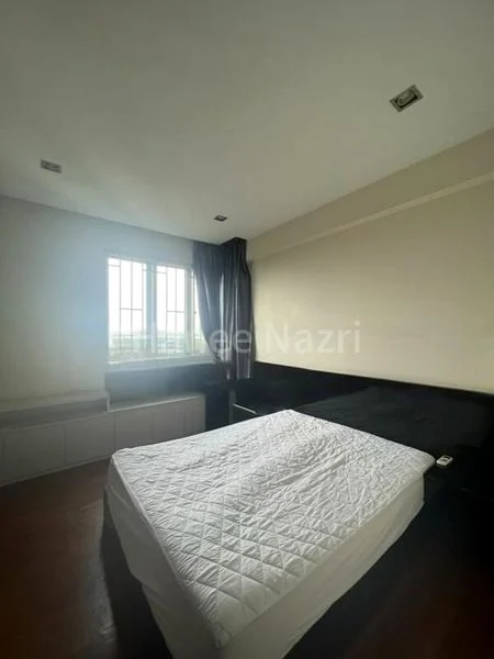 3 Bed Executive Condo for Sale in  Whitewater - Image 3
