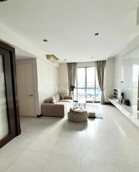 3 Bed Executive Condo for Sale in  Whitewater - Image 1