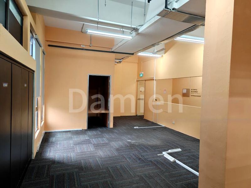 Light Industrial (B1) for Rent: Chuan Building - Image 8