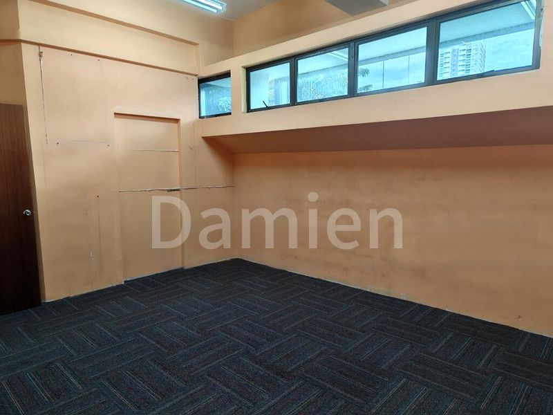 Light Industrial (B1) for Rent: Chuan Building - Image 1