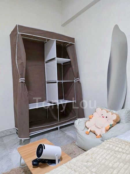 Common Room (HDB) for Rent in  308 Hougang Avenue 5 - Image 6