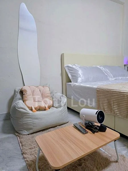 Common Room (HDB) for Rent in  308 Hougang Avenue 5 - Image 5