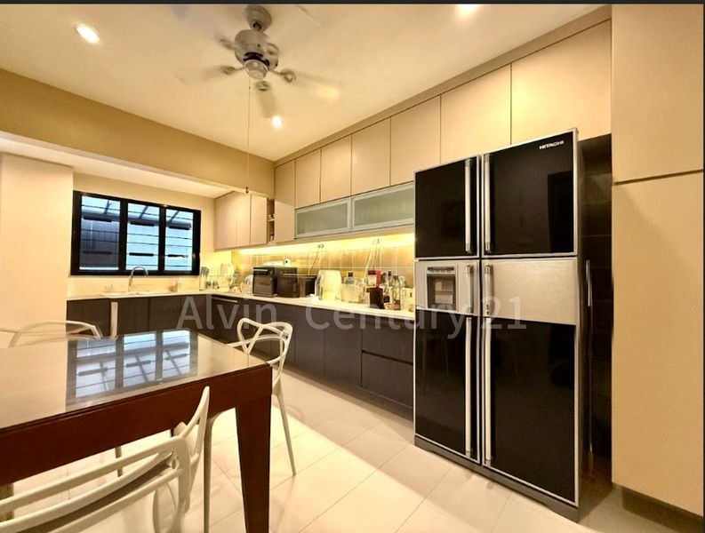 5 Bed Semi-Detached House (Landed) for Sale in  Seletar Springs Condominium - Image 8