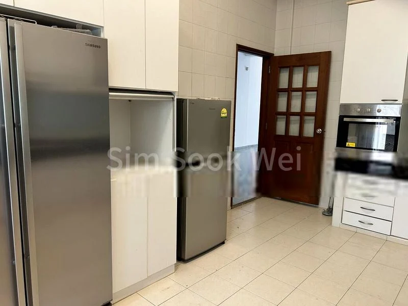 5 Bed Semi-Detached House (Landed) for Rent in  Kim Lin Park - Image 3