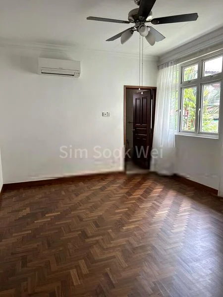 5 Bed Semi-Detached House (Landed) for Rent in  Kim Lin Park - Image 7