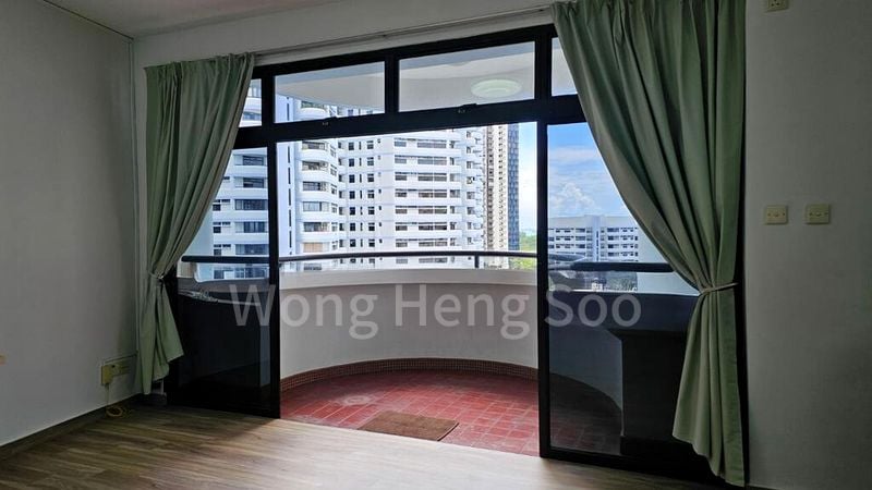 3 Bed Condo for Rent in  Mandarin Gardens - Image 2
