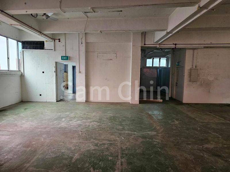 Light Industrial (B1) for Rent: Lam Thong Building - Image 10