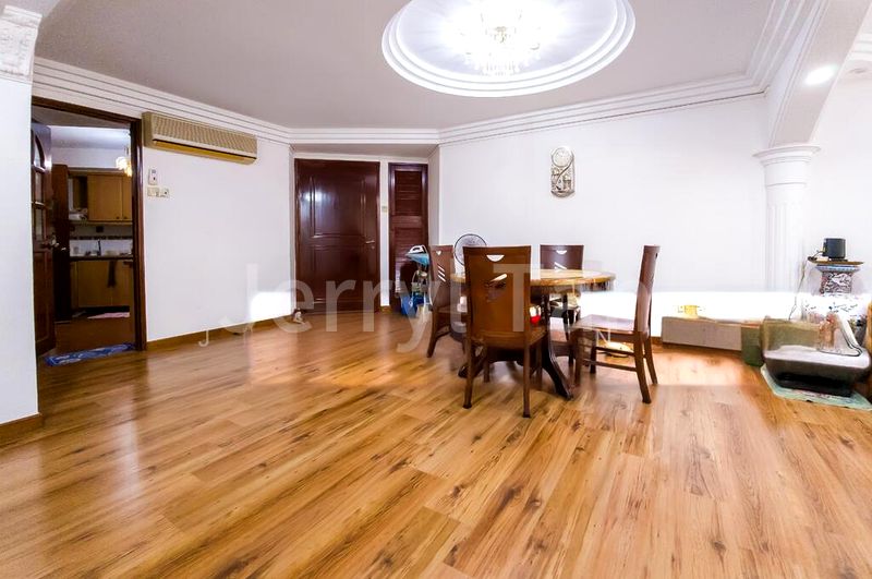 2 Bed Apartment (Condo) for Sale in  Melville Park - Image 7