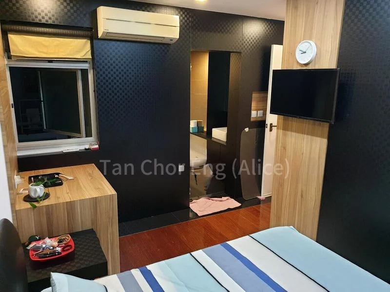 3 Room (3A) HDB for Rent in  18A Holland Drive - Image 11
