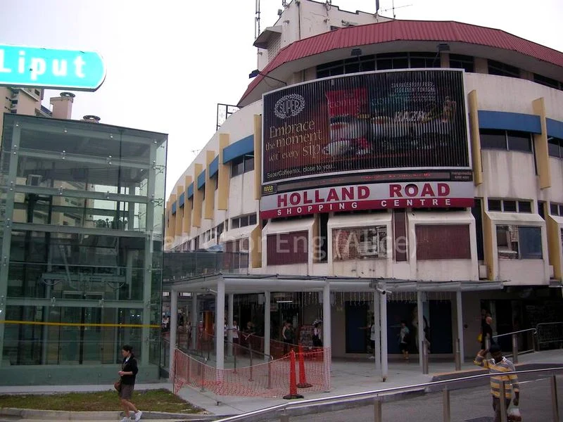 3 Room (3A) HDB for Rent in  18A Holland Drive - Image 2