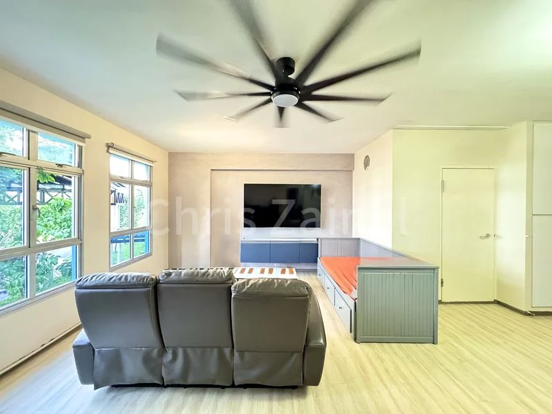 5 Room (5I) HDB for Sale in  120C Canberra Crescent - Image 2