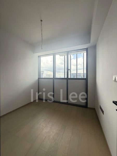 1 Bed Condo for Rent in  Newport Residences / Newport Tower - Image 2
