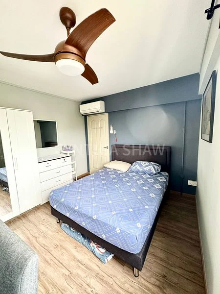 Common Room (HDB) for Rent in 404 Ang Mo Kio Avenue 10 - Image 4