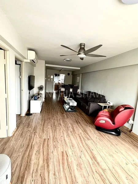 Common Room (HDB) for Rent in 404 Ang Mo Kio Avenue 10 - Image 2