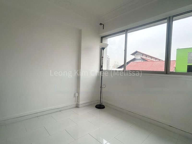Maisonette HDB for Sale in  351 Yishun Avenue 11 - Image 6