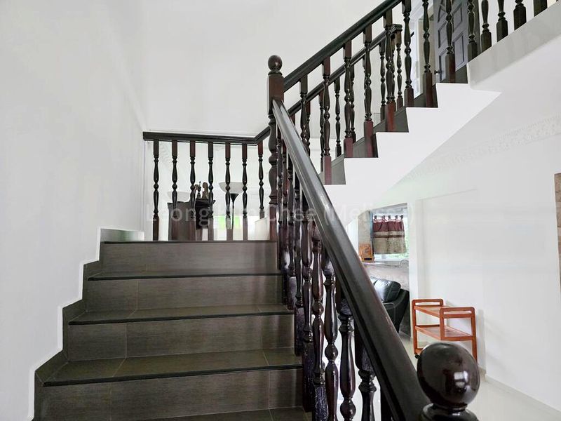 Maisonette HDB for Sale in  351 Yishun Avenue 11 - Image 7