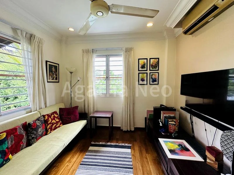 5 Bed Corner Terrace (Landed) for Sale in  Serangoon Garden Estate - Image 4
