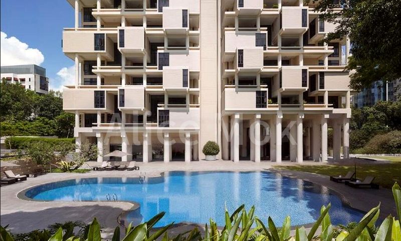 3+1 Bed Condo for Rent in  The Colonnade - Image 6