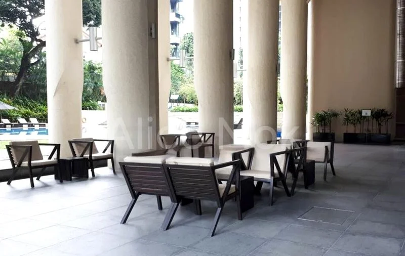 3+1 Bed Condo for Rent in  The Colonnade - Image 2