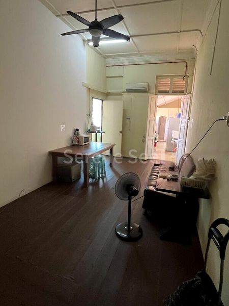 Shop / Shophouse for Sale: 61 East Coast Road - Image 4