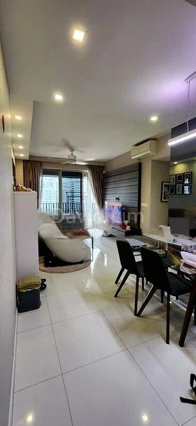 2 Bed Executive Condo for Rent in  Heron Bay - Image 2