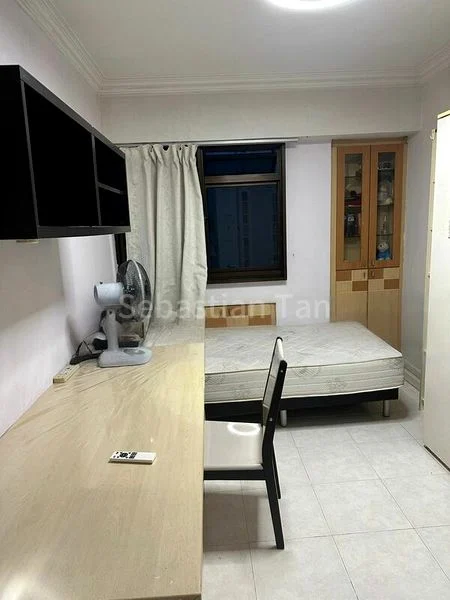 Common Room (HDB) for Rent in  682A Jurong West Central 1 - Image 1