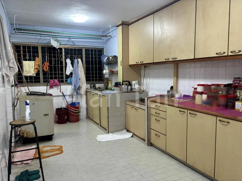 Master Room (HDB) for Rent in 174 Ang Mo Kio Avenue 4 - Image 4