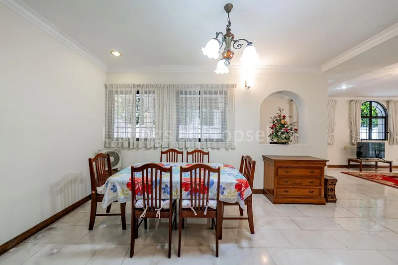 5 Bed Bungalow (Landed) for Rent in Hong Kong Park - Image 3