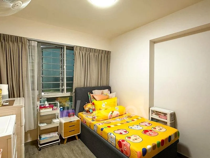 Premium HDB for Sale in 669B Edgefield Plains - Image 6