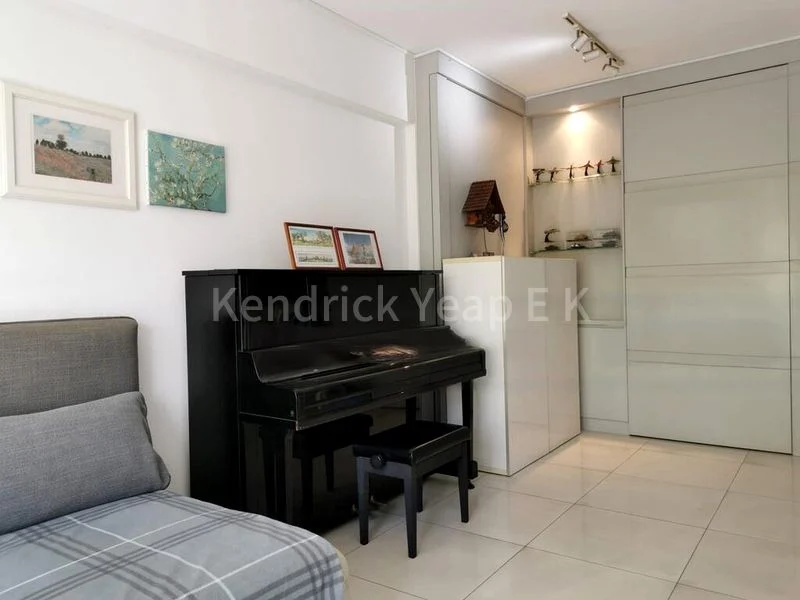 4 Room (4A) HDB for Sale in 1 Cantonment Road - Image 2