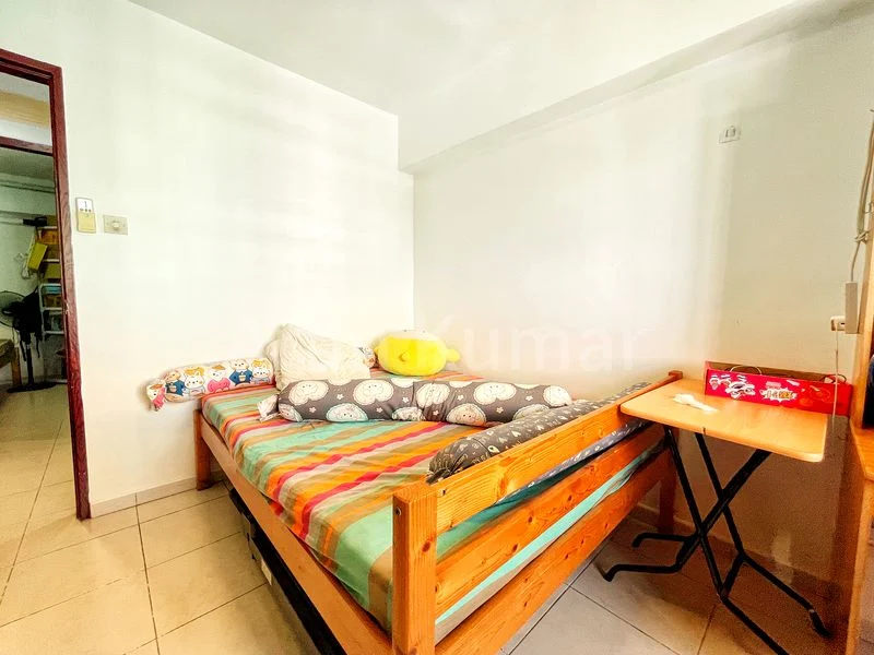 4 Room (4A) HDB for Sale in 523 Woodlands Drive 14 - Image 2