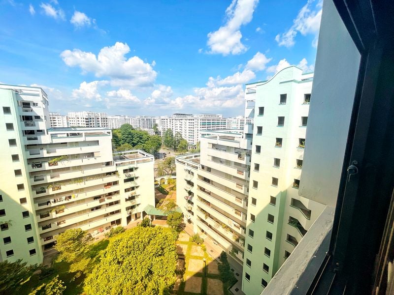 4 Room (4A) HDB for Sale in 523 Woodlands Drive 14 - Image 1