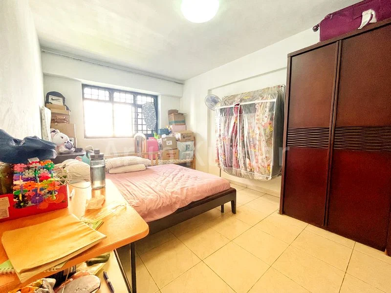 4 Room (4A) HDB for Sale in 523 Woodlands Drive 14 - Image 3
