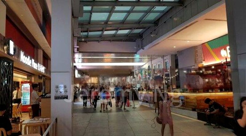 Food & Beverage for Rent: ️Prime & Rare F&B Shop @ Somerset | Sheltered to MRT & Bus Stop | Office & Residential Crowd - Image 4