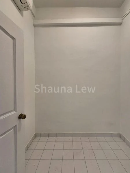 4 Bed Condo for Rent in Leonie Condotel - Image 4