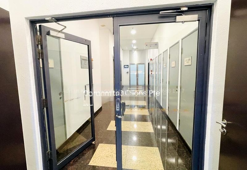 Light Industrial (B1) for Rent: City Business Property with Corporate frontage, suits Technology, Tech Service Centre fringe of CBD, MRT - Image 1