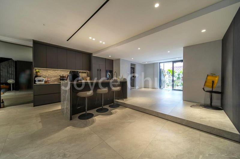 4 Bed Terraced House (Landed) for Sale in  Springside Avenue - Image 4