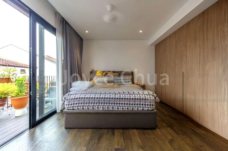 4 Bed Terraced House (Landed) for Sale in  Springside Avenue - Image 7