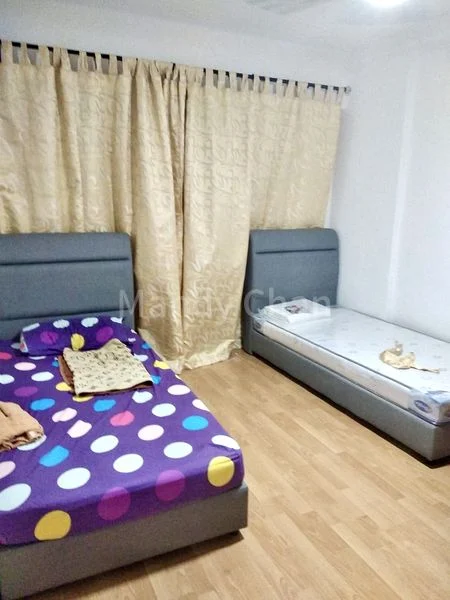 Common Room (HDB) for Rent in  266 Yishun Street 22 - Image 1