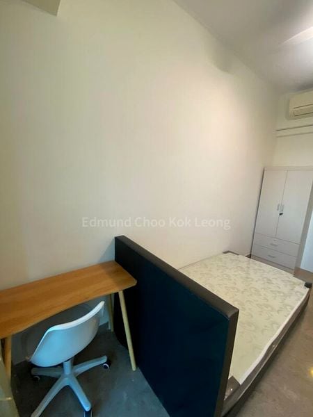 Common Room (Condo) for Rent in  Maple Woods - Image 3