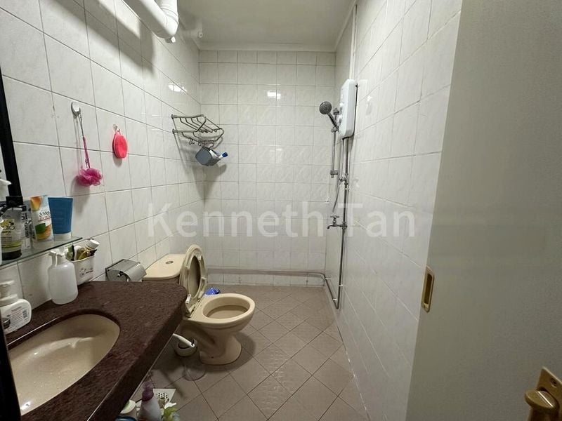 Master Room (HDB) for Rent in  761 Woodlands Avenue 6 - Image 5