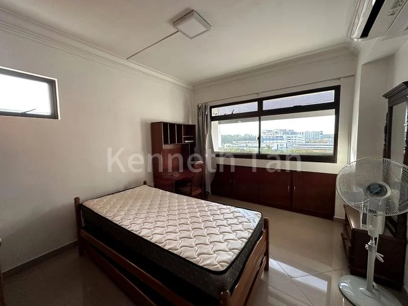 Master Room (HDB) for Rent in  761 Woodlands Avenue 6 - Image 4
