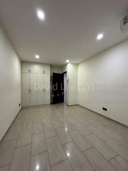 6 Bed Semi-Detached House (Landed) for Rent in  Tai Keng Gardens - Image 8