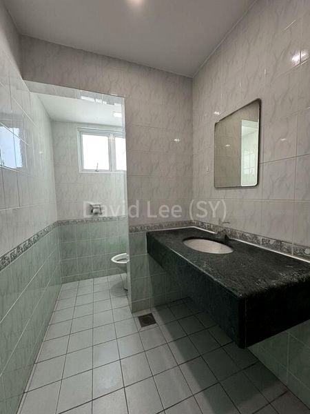 6 Bed Semi-Detached House (Landed) for Rent in  Tai Keng Gardens - Image 12